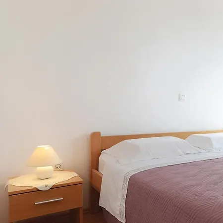 House Alanis Wtih Sea View In Quiet Location * Ravni