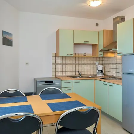 House Alanis Wtih Sea View In Quiet Location Ravni