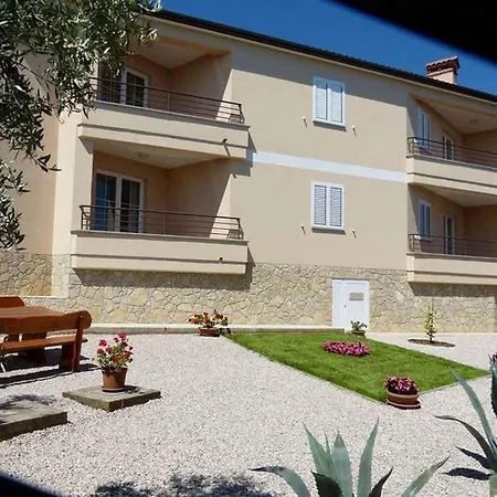House Alanis Wtih Sea View In Quiet Location * Ravni