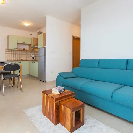 House Alanis With Sea View In A Quiet Location ゲストハウス