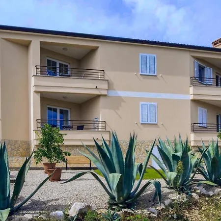 ゲストハウス House Alanis With Sea View In A Quiet Location 4*