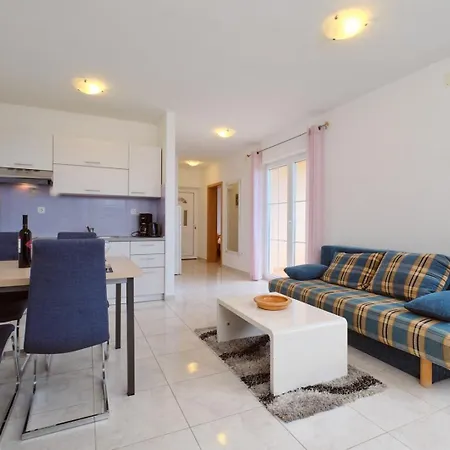House Alanis With Sea View In A Quiet Location 4*