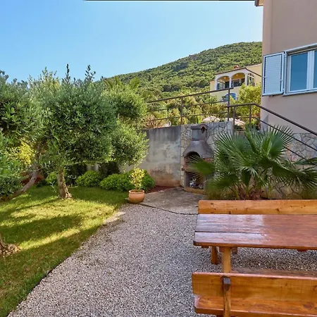 House Alanis With Sea View In A Quiet Location Gasthuis 4*