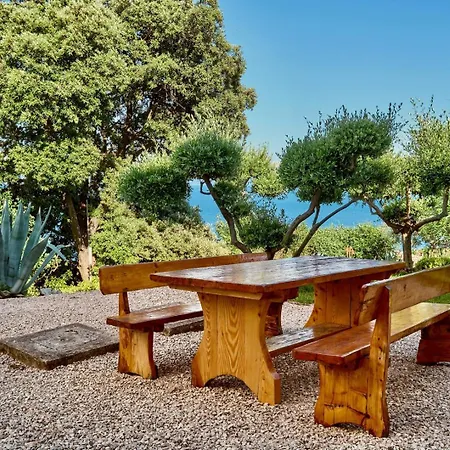 House Alanis With Sea View In A Quiet Location Gasthuis Ravni